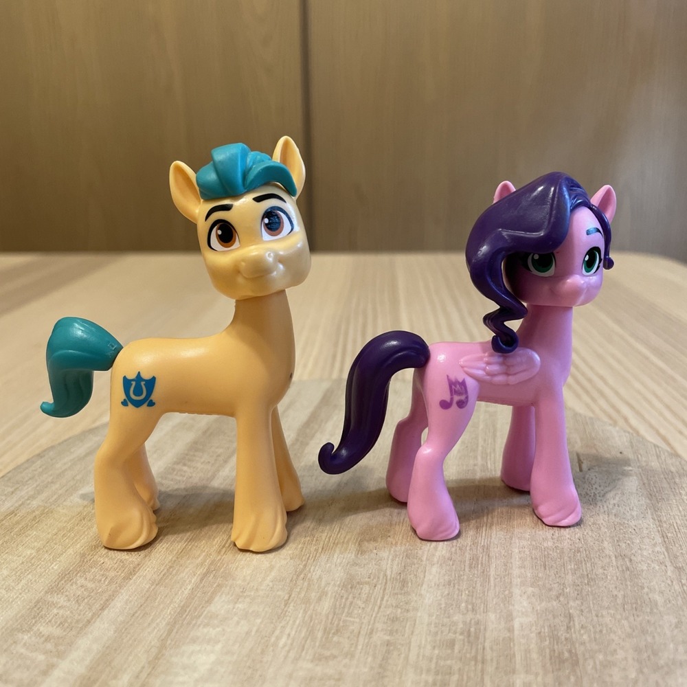 My Little Pony G5 Lot 2 Hitch Trailblazer & Princess Petals 3" Figures